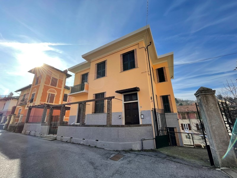 Appartamento in Vendita a Busalla, 245€, 450 m²