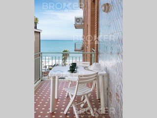 Appartamento in Vendita a Alassio, 850'000€, 133 m², arredato