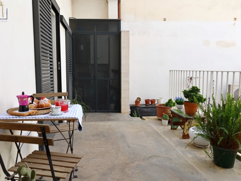 Casa Indipendente in Vendita a Polignano a Mare, 420'000€, 162 m²