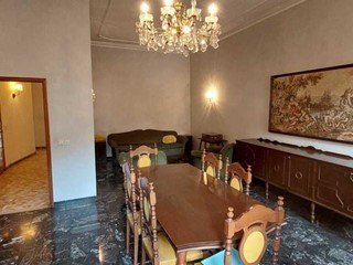 Appartamento in Vendita a Asciano, 125'000€, 115 m², con Box