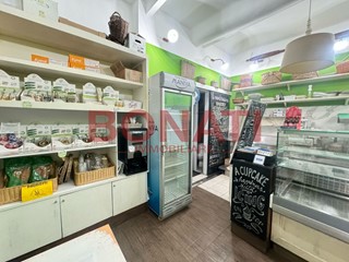 Attività commerciale in Vendita a Monterosso al Mare, zona Monterosso, 30 m²