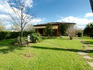 Casa Semi Indipendente in Vendita a Ameglia, 350'000&euro;, 143 m²