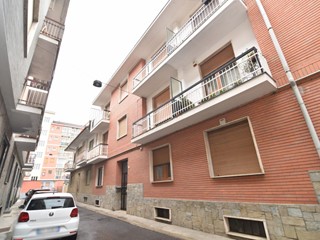 Trilocale in Vendita a Settimo Torinese, 85'000€, 85 m²