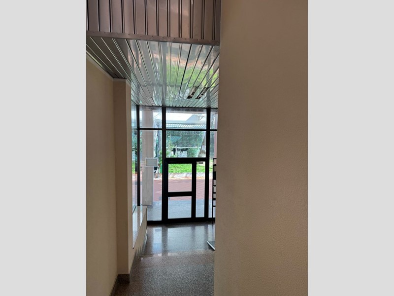 Ufficio in Affitto a Pescara, 950€, 85 m²
