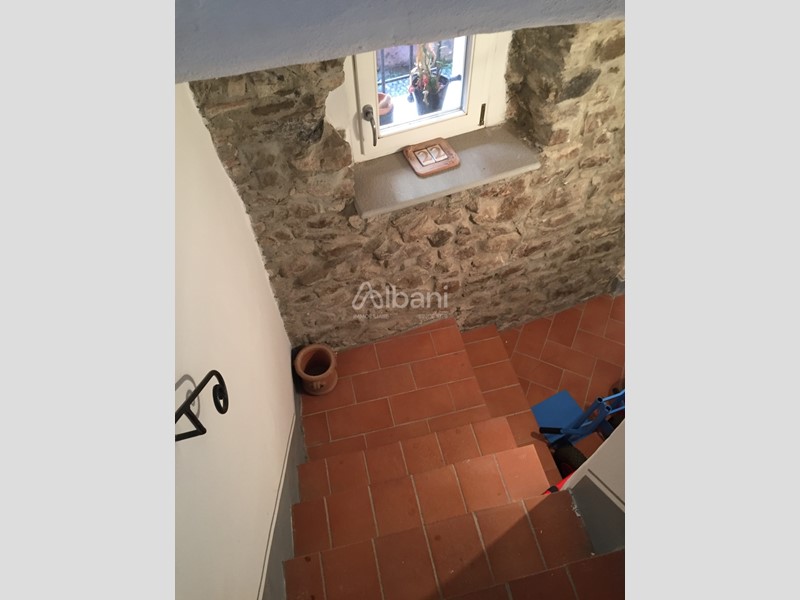 Casa Semi Indipendente in Vendita a Vezzano Ligure, zona Valeriano, 120'000€, 90 m²