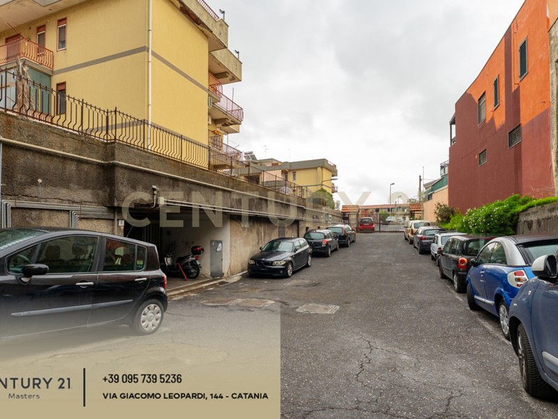 Trilocale in Vendita a Gravina di Catania, 130'000€, 122 m²