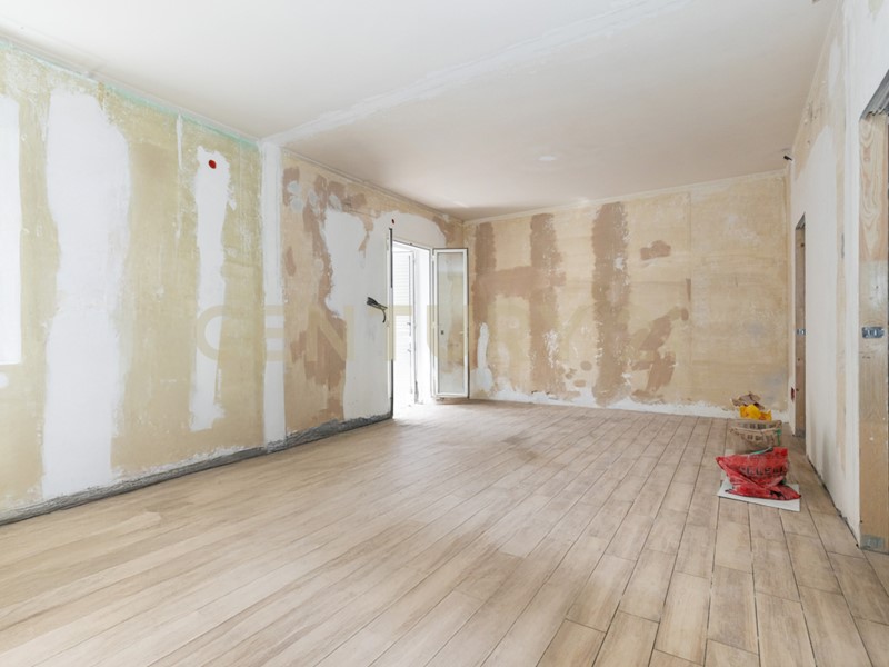 Trilocale in Vendita a Catania, 62'000&euro;, 87 m²