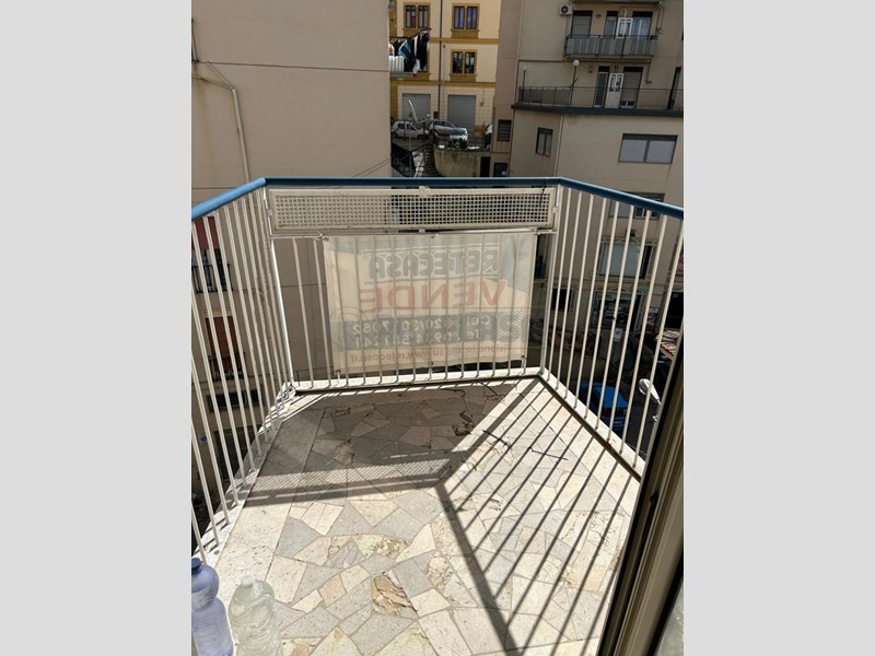 Quadrilocale in Vendita a Caltanissetta, 105'000€, 115 m²