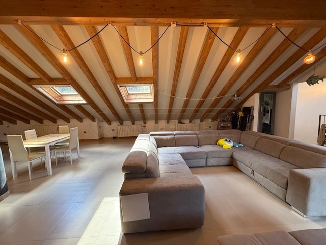 Appartamento in Vendita a Giustenice, 229'000€, 200 m², arredato