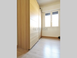 Stanza in Affitto a Vicenza, 380€, 128 m², arredato