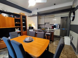 Appartamento in Vendita a Trento, 325'000€, 113 m²