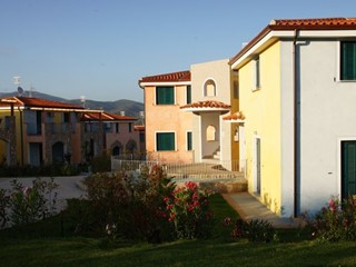 Bilocale in Vendita a Santa Maria Coghinas, 89'000€, 60 m², arredato