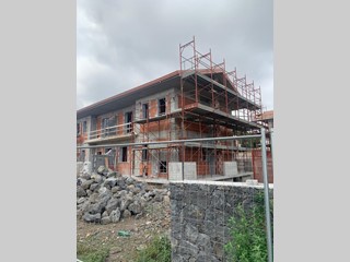 Villa in Vendita a Gravina di Catania, zona San Paolo, 430'000€, 280 m²