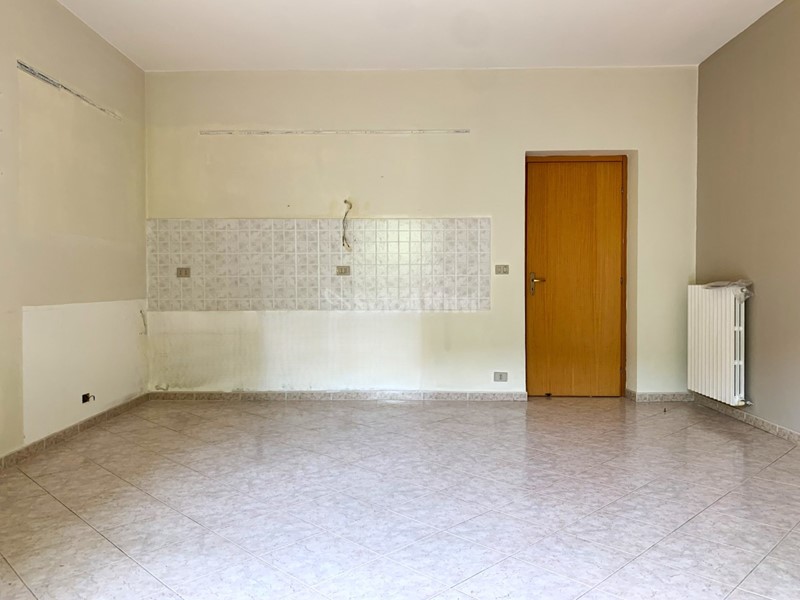 Bilocale in Affitto a Settingiano, 430€, 75 m²
