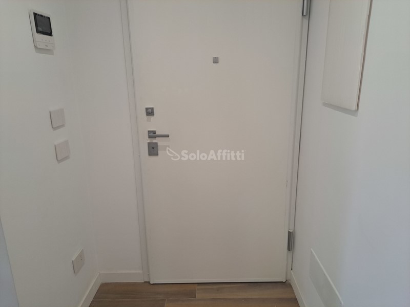 Trilocale in Affitto a Grottaferrata, 950€, 70 m², arredato