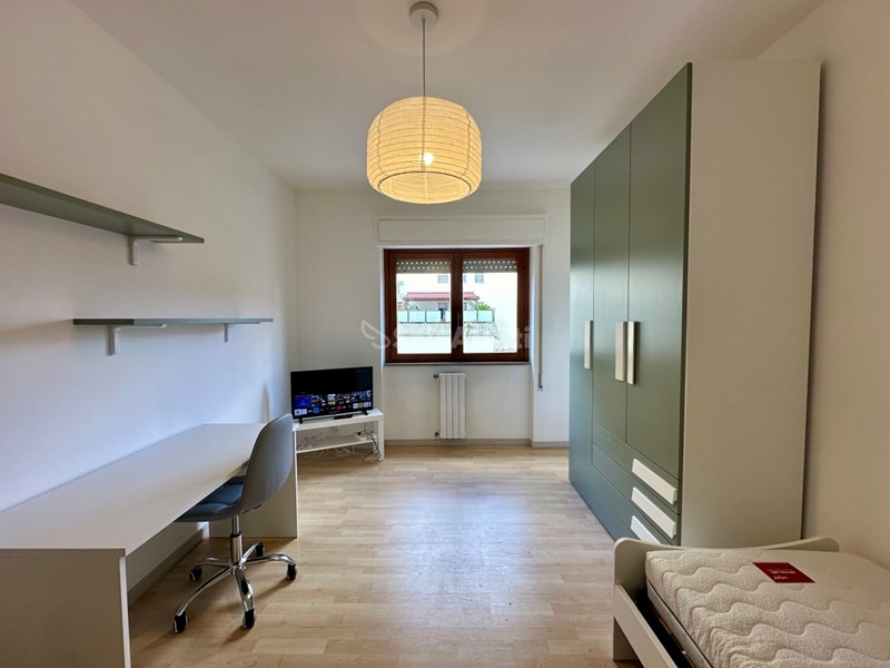 Stanza in Affitto a Latina, 330€, 15 m², arredato