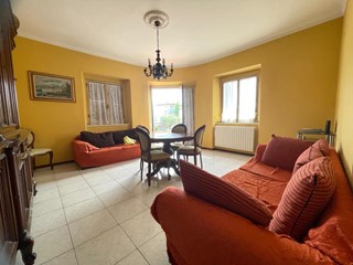 Quadrilocale in Vendita a Castelbellino, 70'000€, 75 m²
