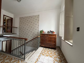 Appartamento in Vendita a Jesi, 220'000€, 140 m²