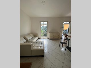 Appartamento in Affitto a La Spezia, zona MEGACINE, 1'500€, 120 m², arredato