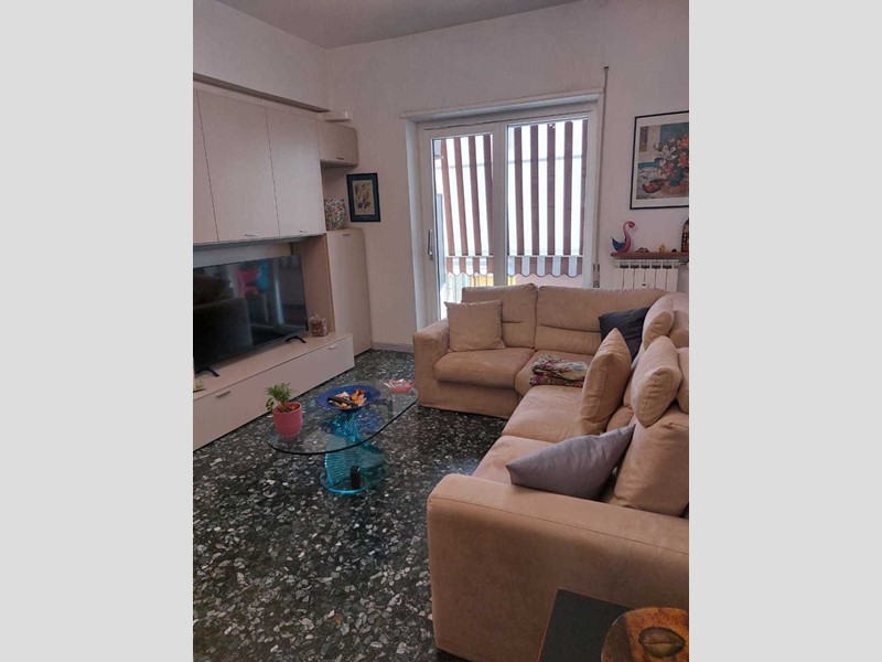 Appartamento in Vendita a Carrara, 230'000€, 100 m², con Box