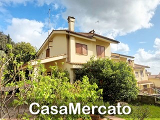 Appartamento in Vendita a Grottaferrata, 407'000€, 160 m²
