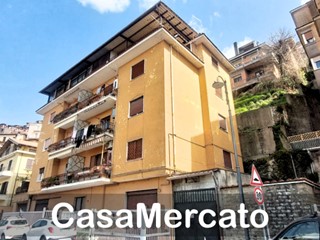 Appartamento in Vendita a Rocca di Papa, 107'000€, 101 m²