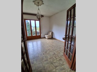 Appartamento in Vendita a Lucca, zona Sant'Alessio, 200'000€, 120 m²