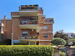 Quadrilocale in Vendita a Roma, zona Trionfale, 450'000€, 120 m²