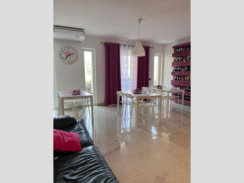 Casa Semi Indipendente in Vendita a Monteprandone, 315'000€, 226 m², arredato