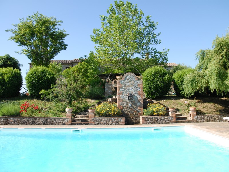 Casa Indipendente in Vendita a Città della Pieve, 1'150'000€, 620 m²