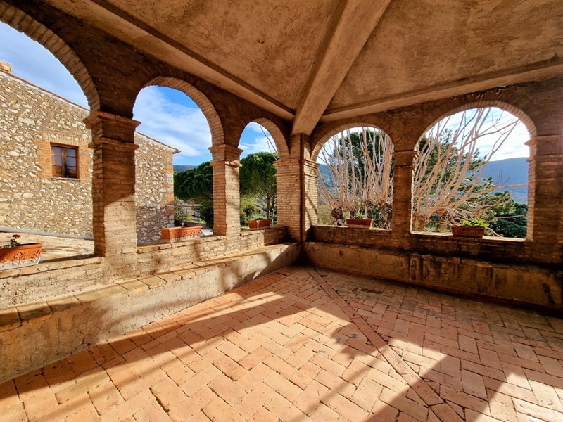 Trilocale in Vendita a Lugnano in Teverina, 195'000€, 85 m², arredato