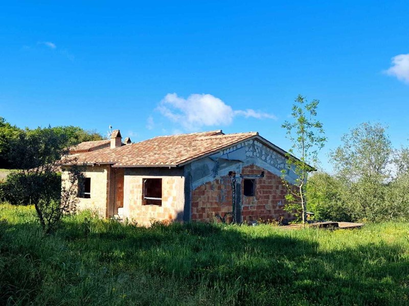 Casa Indipendente in Vendita a Amelia, 180'000€, 190 m²