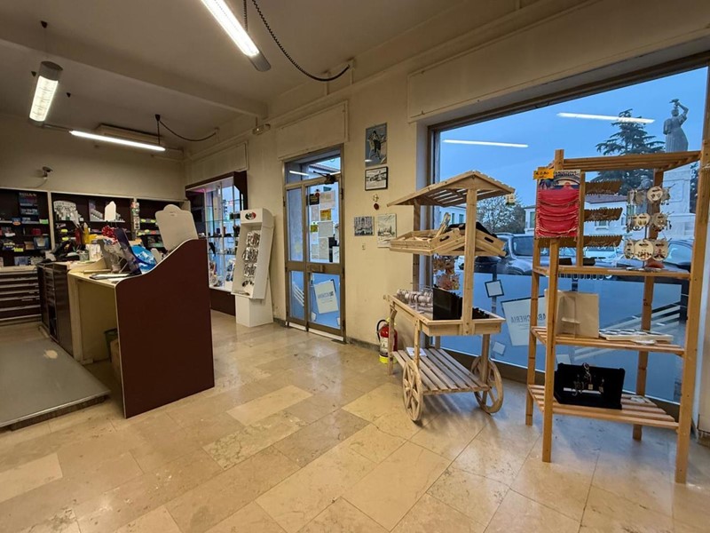 Attività commerciale in Vendita a Rovigo, 55'000€, 80 m²