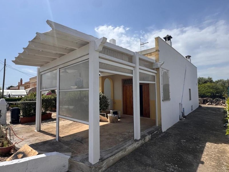 Casa Indipendente in Vendita a Monopoli, 250'000€, 170 m²