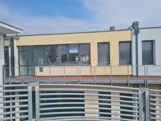 Capannone in Vendita a Agugliaro, 60'000&euro;, 240 m²