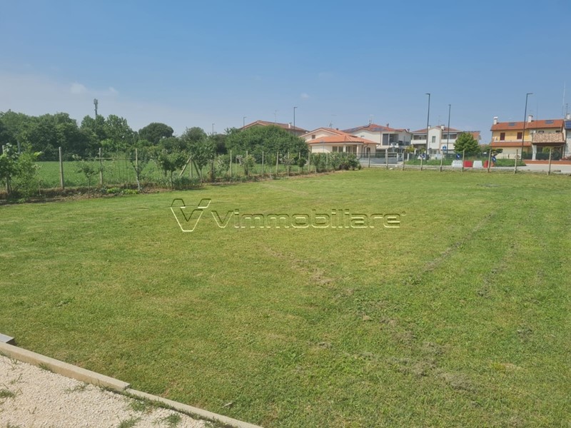 Terreno edificabile in Vendita a Noventa Vicentina, 80'000€, 850 m²