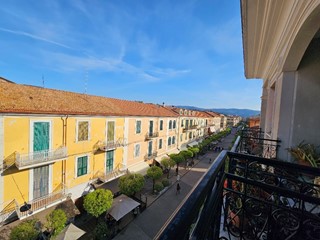 Quadrilocale in Vendita a Diano Marina, 105 m²