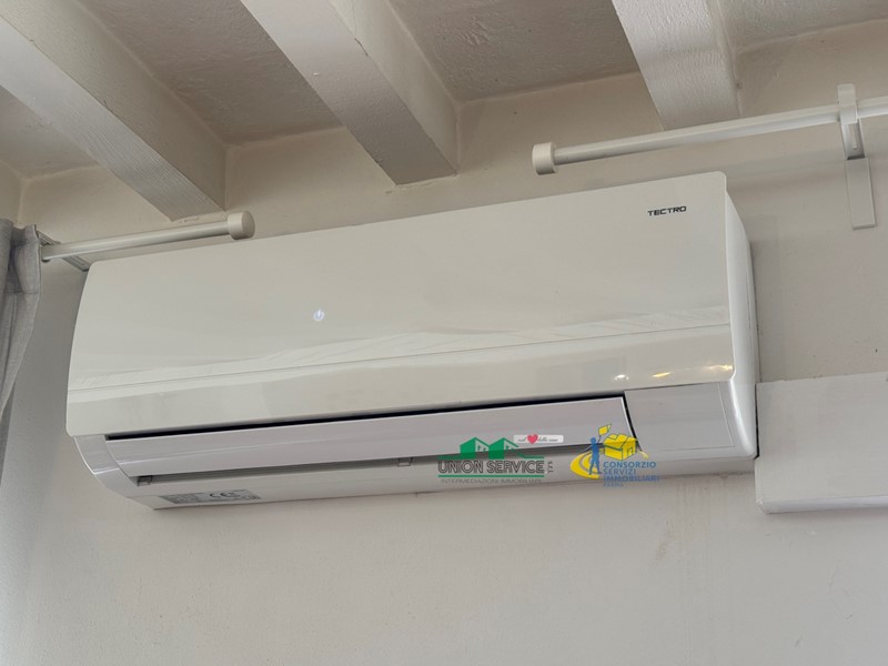 Monolocale in Vendita a Parma, 130'000€, 53 m², arredato