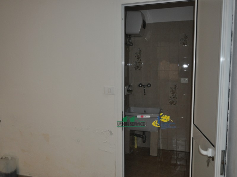 Immobile commerciale in Vendita a Brugnato, 70'000€, 41 m²