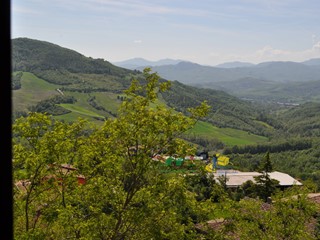 Casa Semi Indipendente in Vendita a Varano de' Melegari, 49'000&euro;, 102 m², con Box