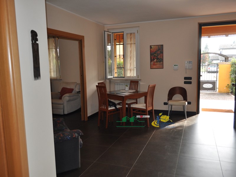 Casa Indipendente in Vendita a Sissa Trecasali, zona Trecasali, 418'000&euro;, 256 m², con Box