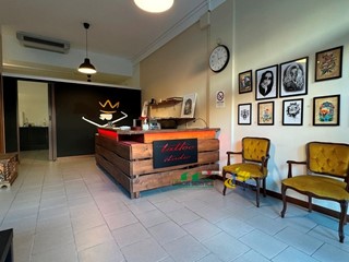 Attività commerciale in Vendita a Collecchio, 23'000€, 72 m², arredato