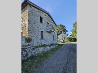 Casa Semi Indipendente in Vendita a Valmozzola, 128'000&euro;, 137 m²