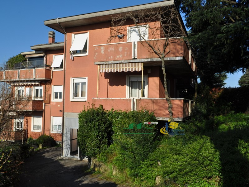 Trilocale in Vendita a Collecchio, 245'000€, 121 m², con Box