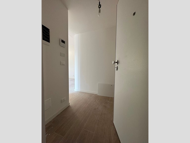 Appartamento in Vendita a Fornovo di Taro, 210'000&euro;, 104 m², con Box