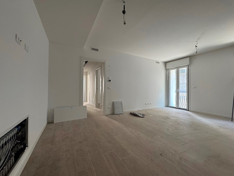 Appartamento in Vendita a Fornovo di Taro, 190'000&euro;, 94 m², con Box