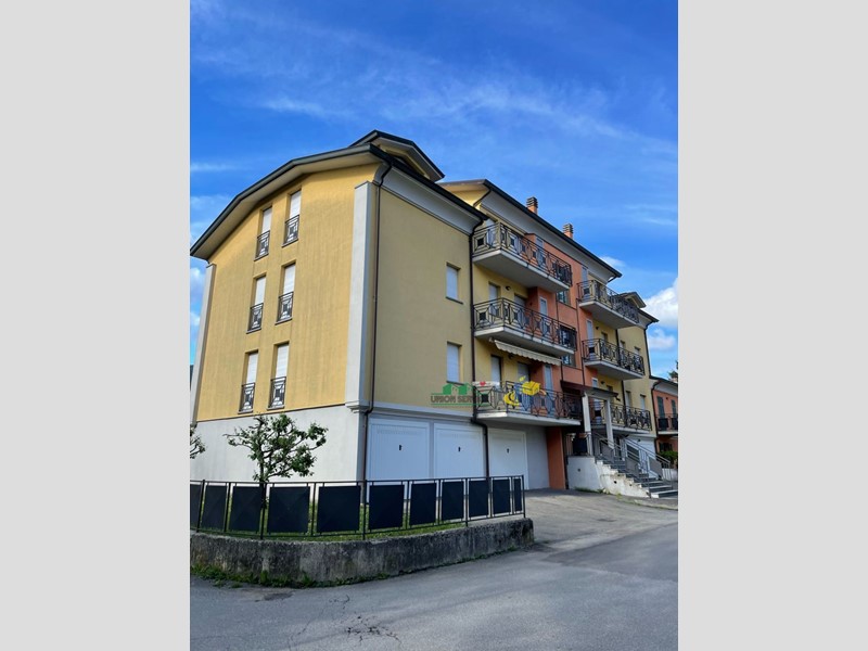 Bilocale in Vendita a Bedonia, 75'000&euro;, 60 m²