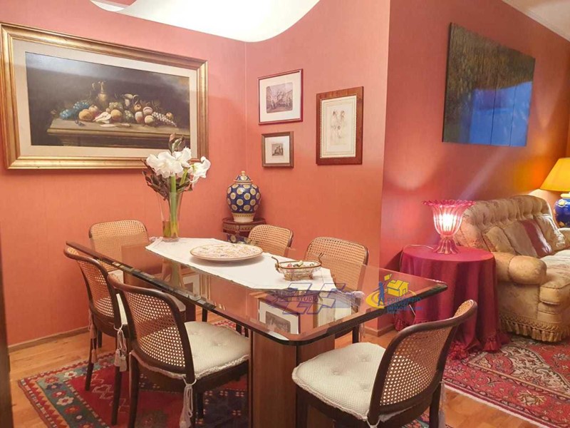 Trilocale in Vendita a Reggio Emilia, 220'000€, 105 m²