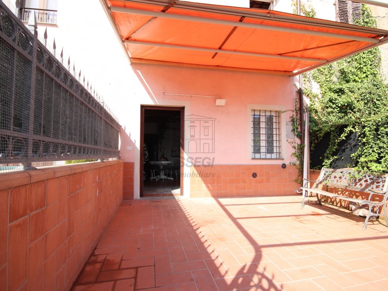 Casa Indipendente in Vendita a Capannori, 175'000€, 120 m²