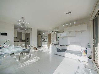 Quadrilocale in Vendita a Lucca, zona Sud, 560'000€, 130 m²